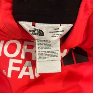 Women’s North Face sweatshirt